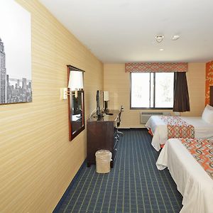 Corona Hotel New York - LaGuardia Airport